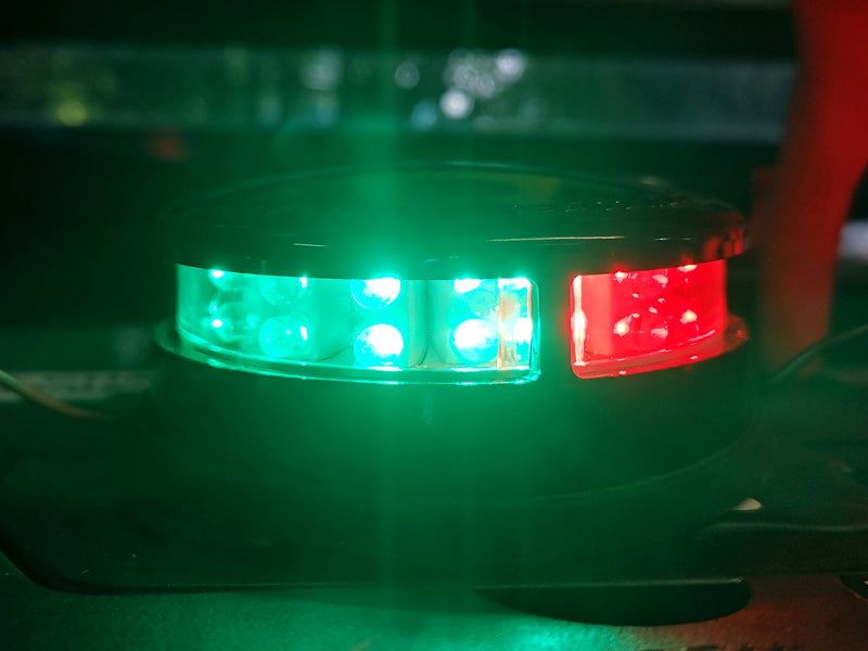 Navigation Light 12V  LED combination port & starboard flat mount