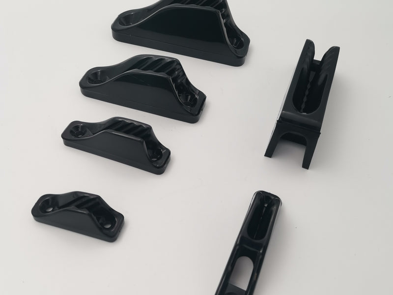 Clam Cleats Nylon