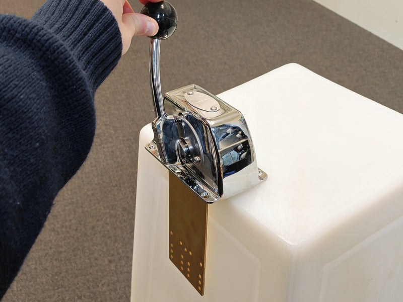 Top Mount Single Action Lever