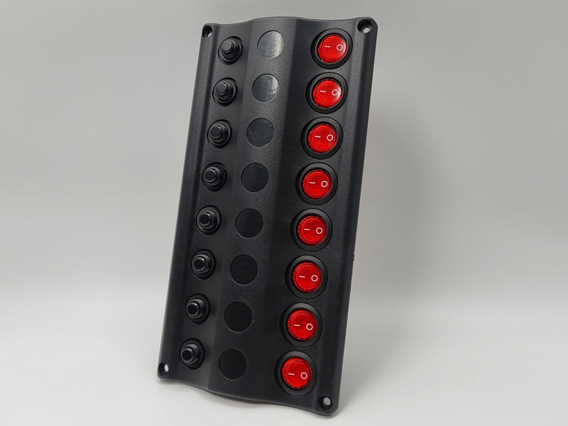 Switch Panel (8 CIRCUIT BREAKER)