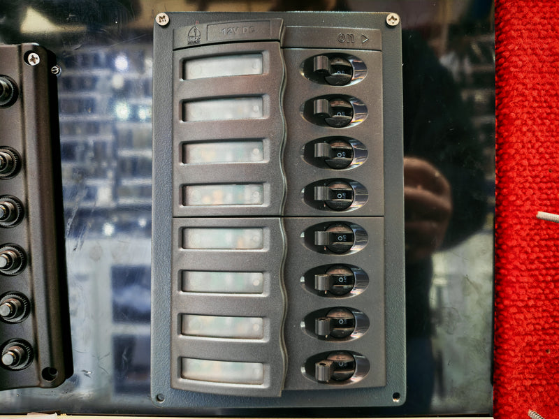 8 Way Vertical Switch Panel